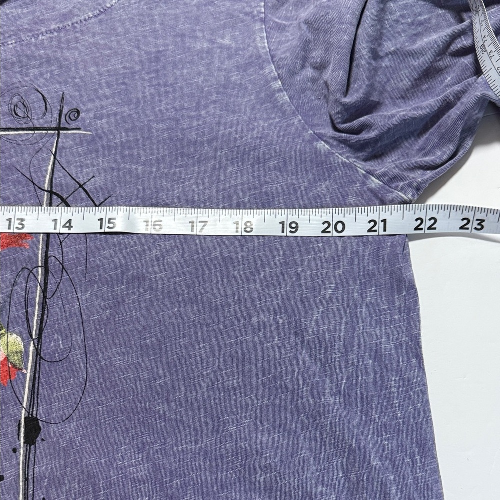 Jess & Jane Mineral Washed Patch Pocket Floral Graphic Purple Women's Tunic Top - Picture 10 of 11